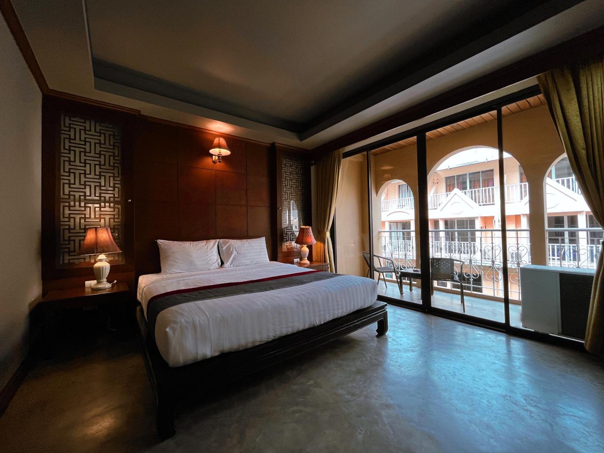 Grand Orlov Apart Hotel Patong Ngoại thất bức ảnh